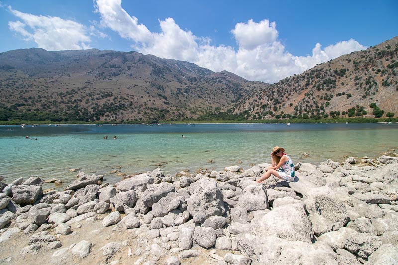 Najpiękniejsze greckie wyspy jezioro Kournas Kreta