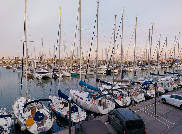 port jachtowy w Barcelonie