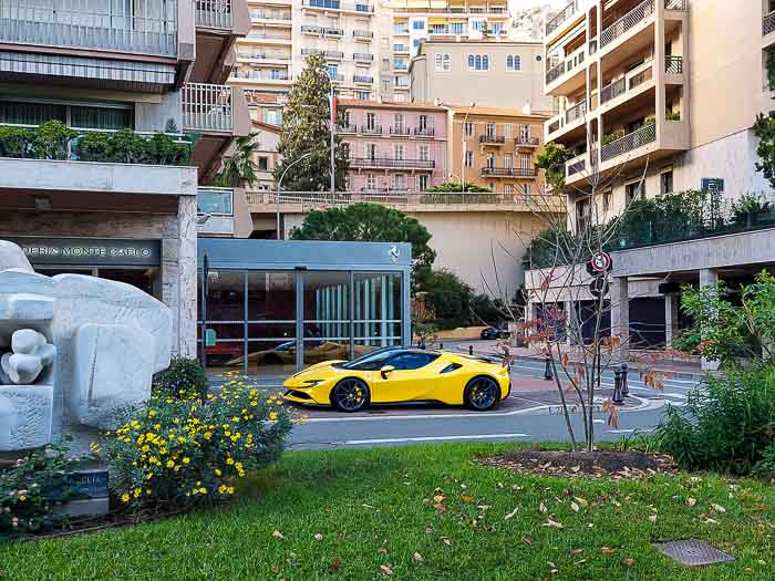 Księstwo Monako luksusowe samochody